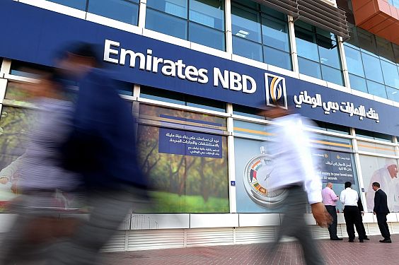 Fachada del banco Emirates NBD