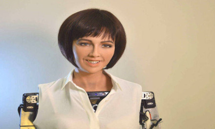 Sophia, el robot más célebre y avanzado en Emerge Americas 2018