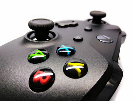 Control remoto de video juego. Imagen de Headup222-Pixabay