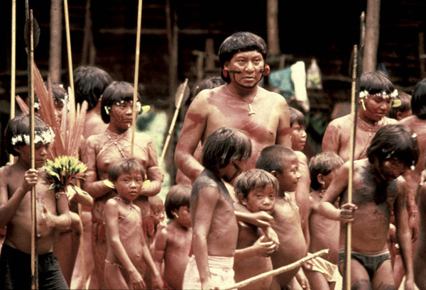 Etnias indígenas en el Amazonas venezolano. Indios Yanomami